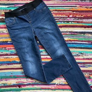 inc ~ Skinny maternity jeggings